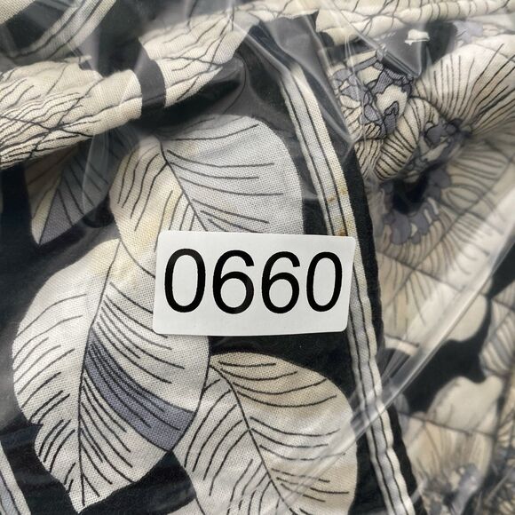 Vera Bradley Tote Bag Purse Black White Floral Quilted Cotton Cottagecore - Picture 15 of 15